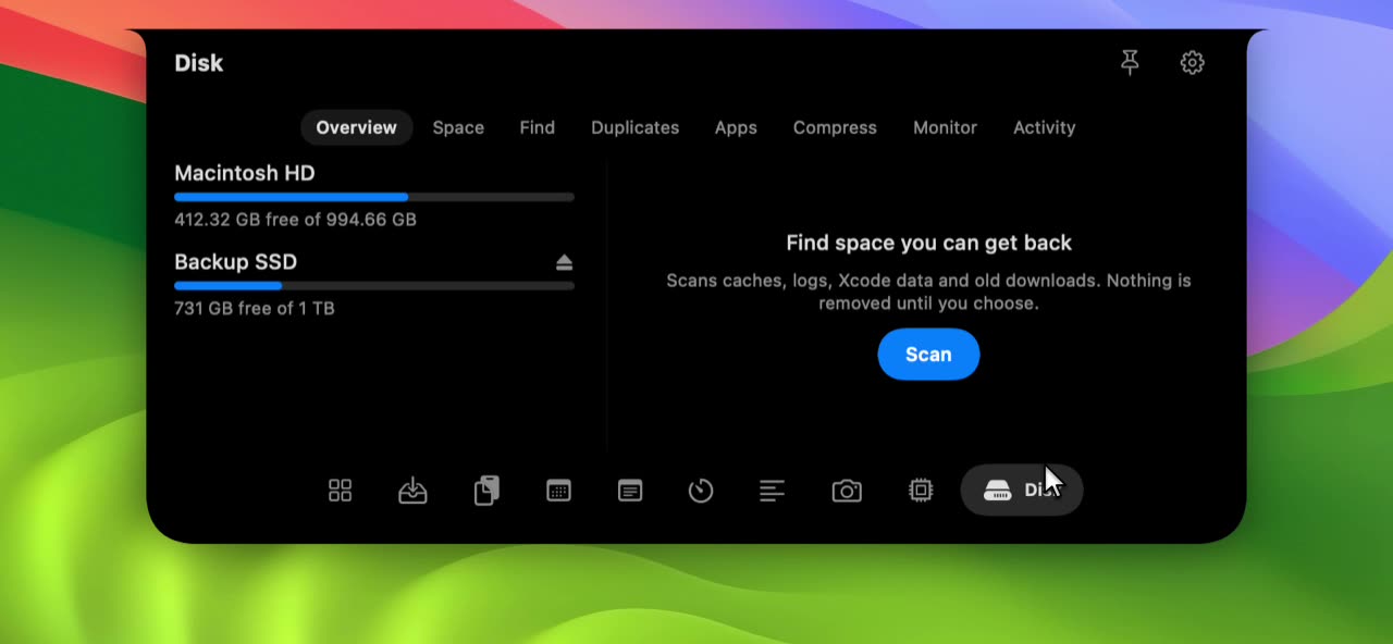 Recording of the Disk tool: a scan finds space to clean up, the Space view ranks folders, Find searches by name as you type, and Duplicates lists identical files. Sample data.